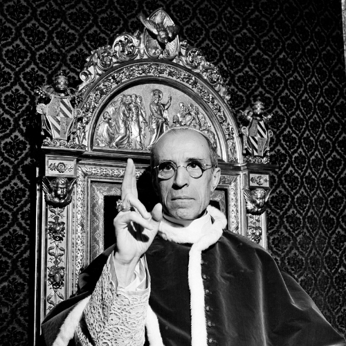 Première allocution télévisée du Pape Pie XII le 12 mars 1939 lors du Saint Jour de Pâques